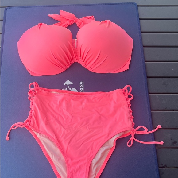 Victoria's Secret  Pink Bikini Set 38DDD - Picture 1 of 4